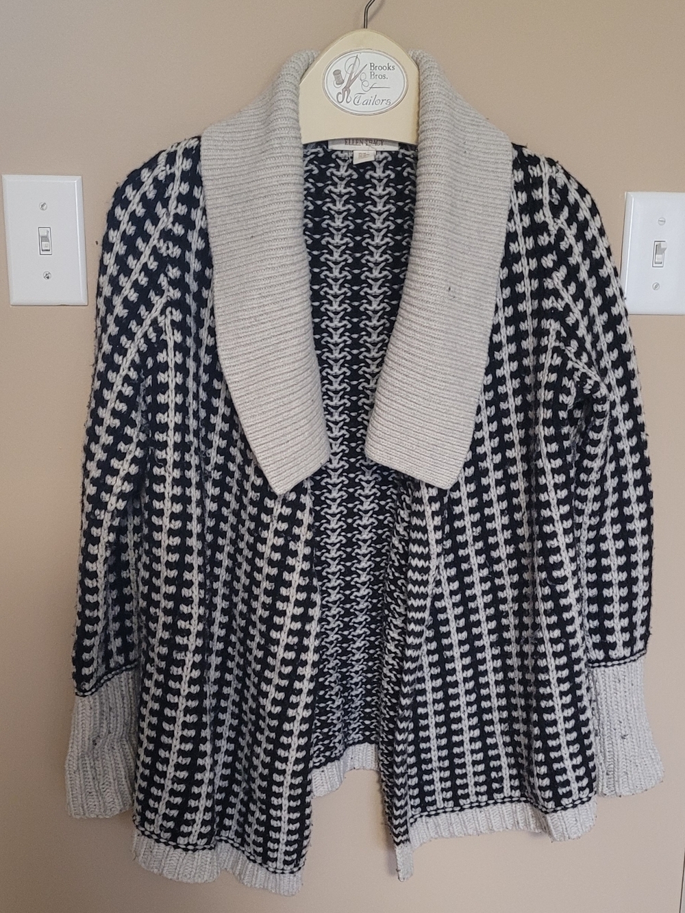 💜2 for $10💜 Bundle and save Wool Blend Open Cardigan